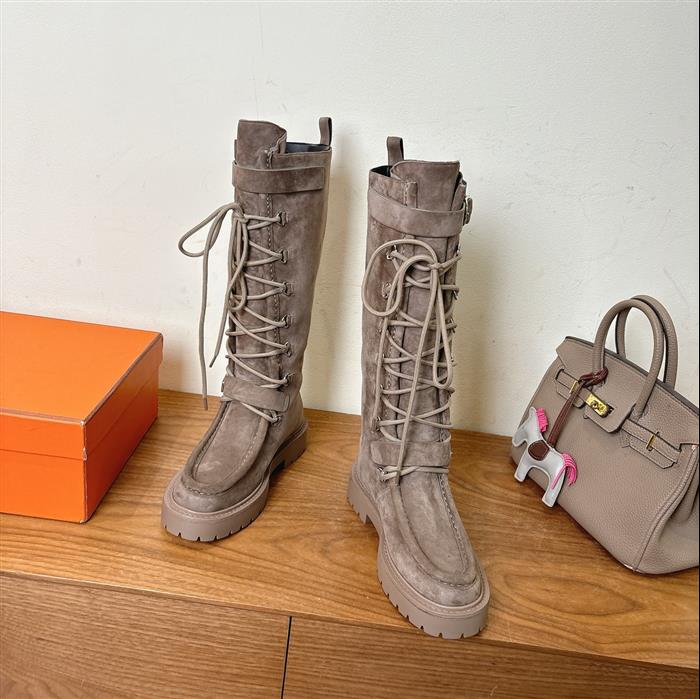 2025112817327612 550